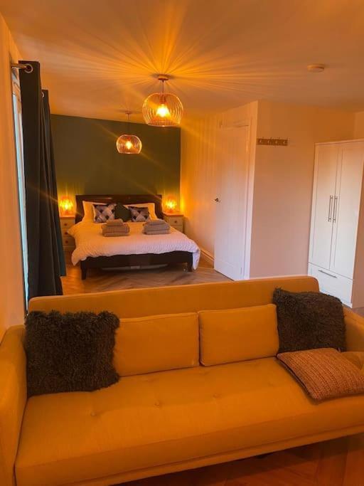 Cozy Cabin With Modern Comforts Wootton  Екстер'єр фото